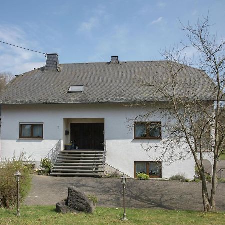 Sun Kissed Apartment In Lirstal With Garden 外观 照片