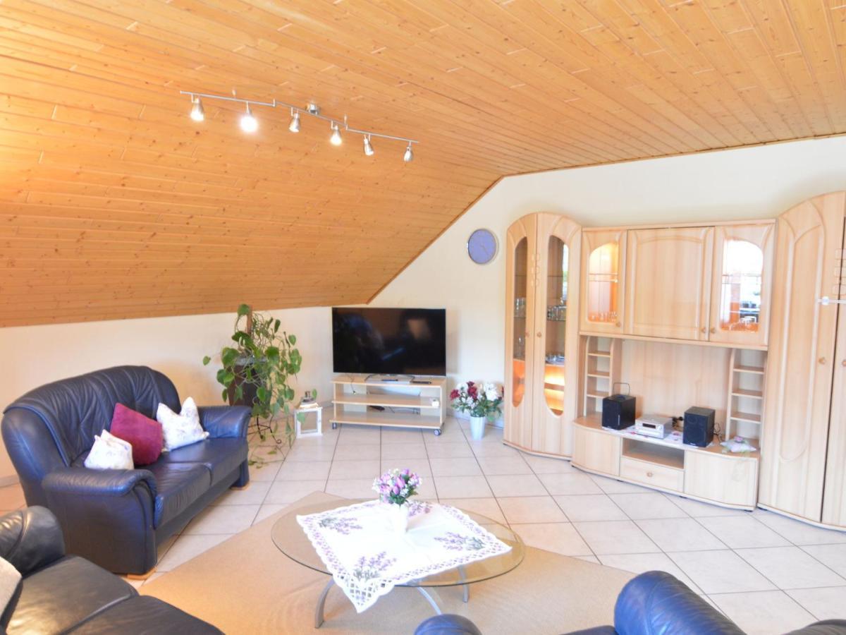 Sun Kissed Apartment In Lirstal With Garden 外观 照片